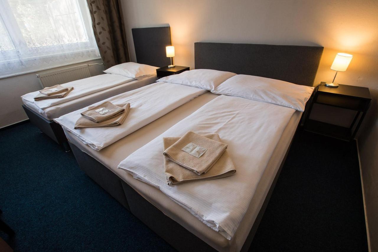 A-Sport Hotel Brno Bagian luar foto